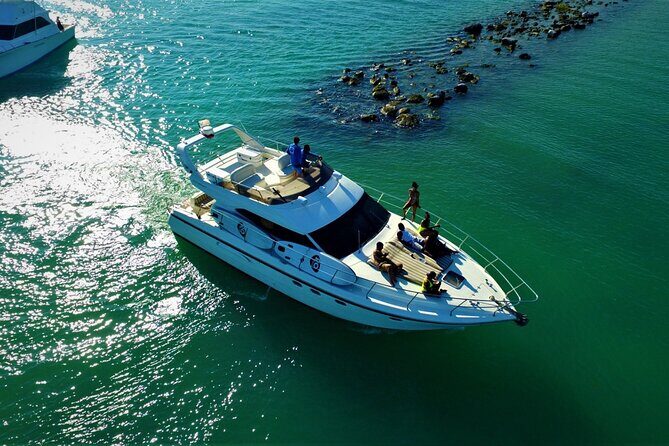3 Hour Xpu-Ha - 47' Azimut, Tulum, Playa del Carmen, Riviera Maya - Xpu-Ha time: paddling, swimming, and what “3 hours” really means