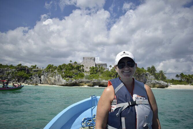 3 in 1 Private Tour Tulum Cenote and Snorkeling in the reef - Stop 1: Tulum ruins with Caribbean Sea views and a true hour to wander