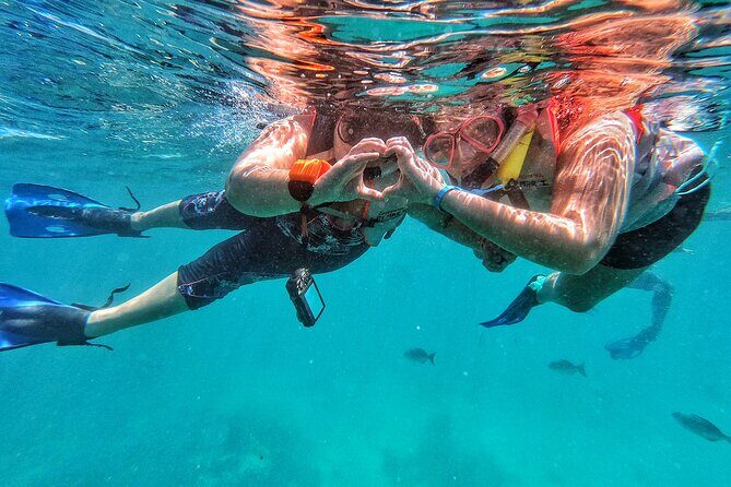 3 in 1 Private Tour Tulum Cenote and Snorkeling in the reef - Lunch, snacks, and the little things that protect your energy