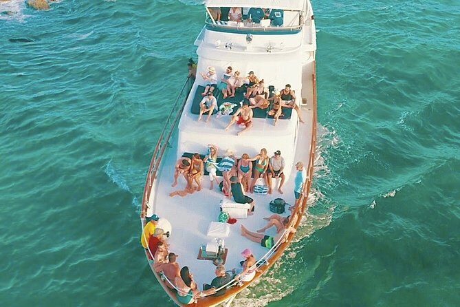 4 Hour - 80' Burger, Tulum, Playa del Carmen, Riviera Maya - Should You Book This 4-Hour H2OH Sun Cruises Charter?
