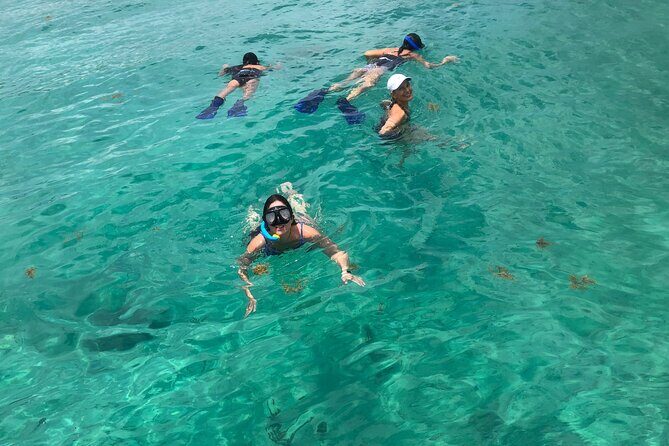 4 hours - Private 48ft Yacht all inclusive in Tulum and Playa del Carmen - Paddleboards and extra water time