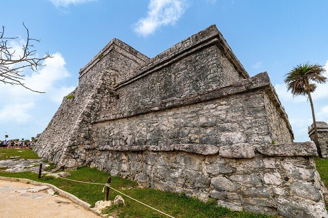 4x1: Coba, Cenote, Tulum and Playa del Carmen Tour from Cancun - Buffet lunch timing: good fuel, but it may not be early