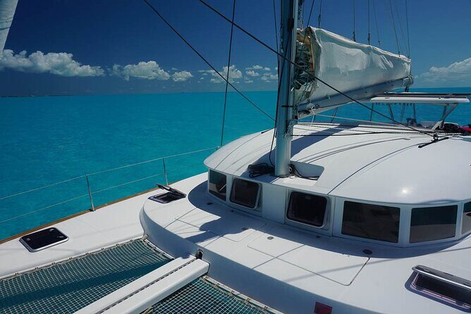 5H Private 40'Catamaran All-Inclusive in Tulum & Playa del Carmen - Timing, weather, and what to do if the sea gets moody