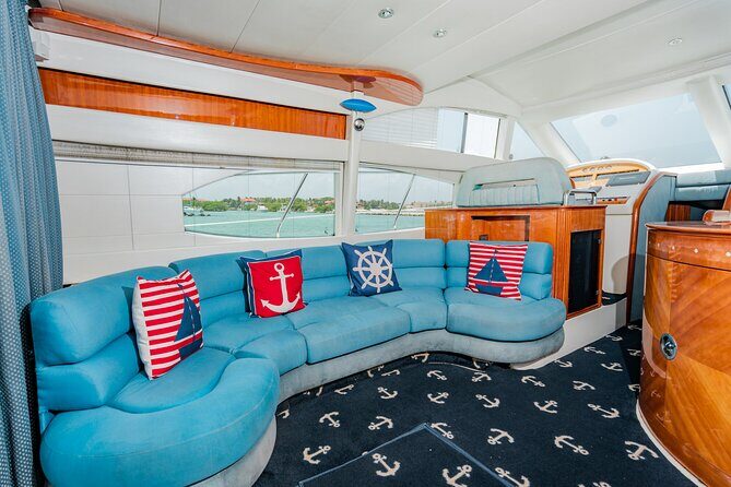 5H private 50' Yacht All-Inclusive from Tulum & Playa del Carmen - Private Group Size: When This Feels Perfect (and When It Might Feel Tight)