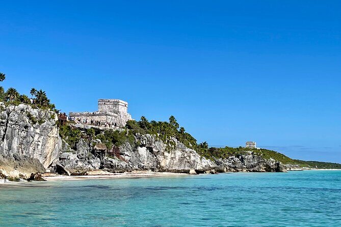 All-Inclusive! Tulum Ruins, Tequila Tasting + Swim in 3 Cenotes in Small Group! - Lunch in Tulum: Mayan-style tacos and real stopping power
