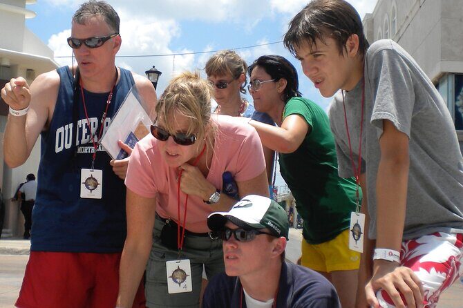 Amazing Cozumel Race: Small-Group Tour and Scavenger Hunt - Teams, pacing, and the “run if you want” vibe