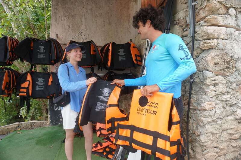 Bacalar: 3-hr Pontoon Boat Tour with Beach Club + Kayaks - A shaded pontoon boat makes Bacalar feel easy