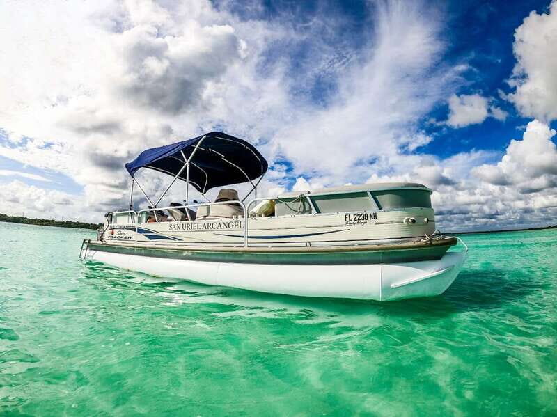 Bacalar: 3-hr Pontoon Boat Tour with Beach Club + Kayaks - Beach club + Observatorio Panorámico 360: where the tour turns into hang time