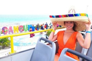 Cancun City Sightseeing and Shopping Tour on a Double Decker bus - Zona Arqueológica El Meco: the Mayan site stop that earns its keep