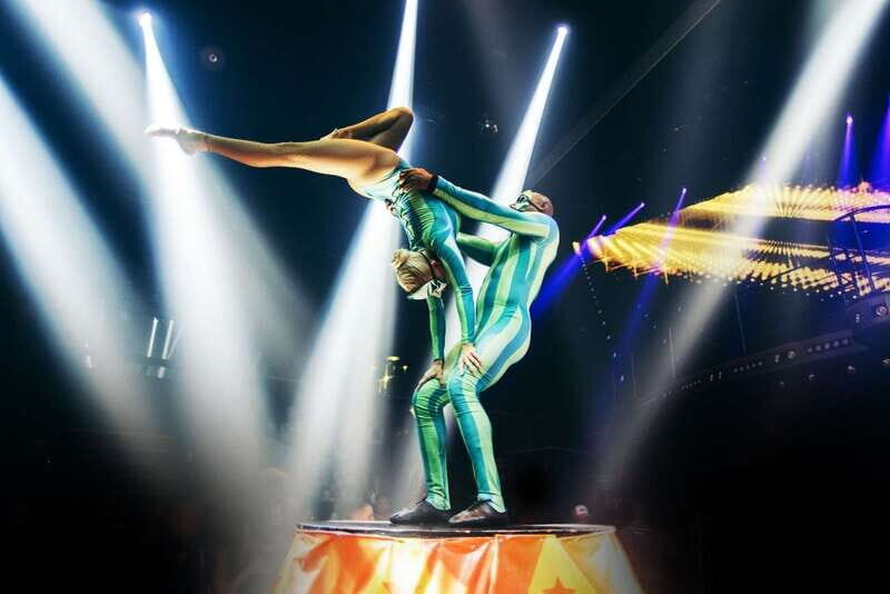 Cancun: Coco Bongo Nightclub Experience - Seats, Tables, and Why Front-Row Changes Everything