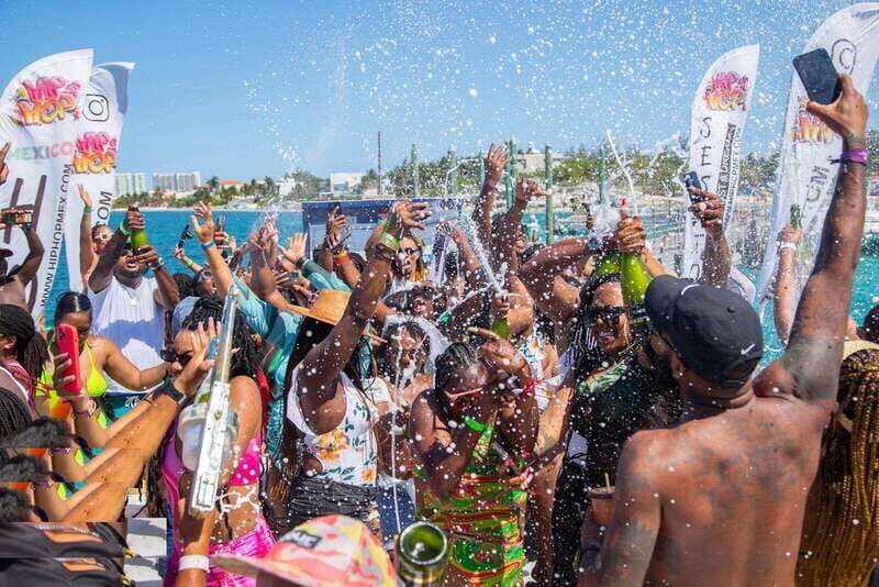 Cancun: Hip Hop Sessions Party Boat Cruise - Snorkeling in Warm Turquoise Water: The Real Nature Moment