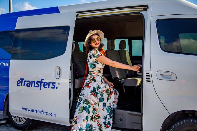 Cancun Hotel Zone Private Transfer From and To Cancun Airport - A private Cancun airport transfer that actually fits your schedule