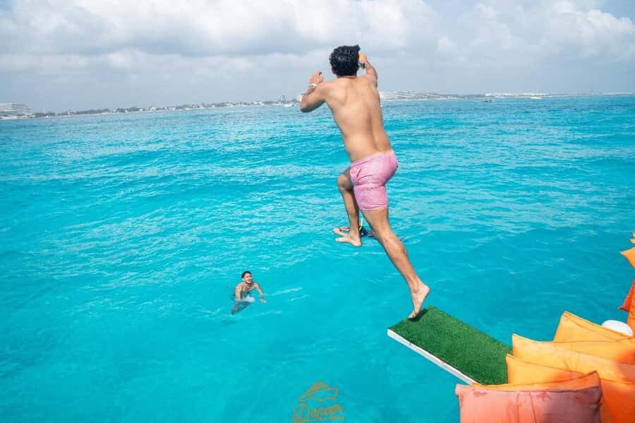 Cancun: Isla Mujeres Full Day Dancer Cruise - The Isla Mujeres Portion: 2 Hours for Shops, Views, and Optional Golf Carts