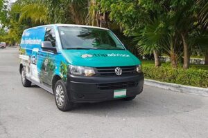 Cancun Private Round trip Airport Transfer - Air-conditioned van to the Hotel Zone and Riviera Maya stops