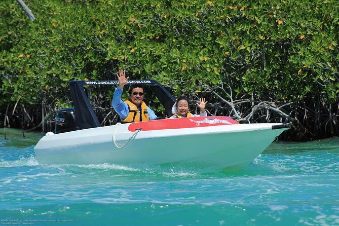 Cancun speedboat and snorkel tour: shared speedboat - The real value: short duration, hands-on instruction, and small-group energy