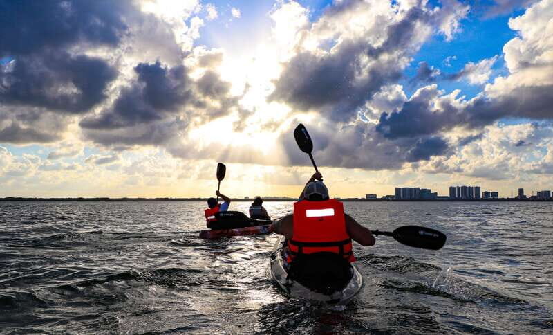 Cancun: Sunset Kayak Experience in the Mangroves - The Photo Stop at Sunset: When You’ll Actually Get the Shot