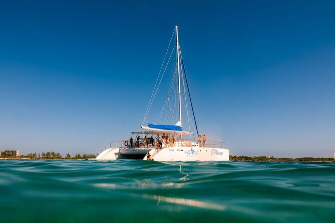 Catamaran Cruise in Riviera Maya With Snorkeling & Beach Club - The 3-hour plan: what you can expect on the water