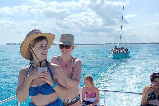 Catamaran Tour to Isla Mujeres all Included - North Beach time + lunch buffet: the part you’ll feel after snorkeling