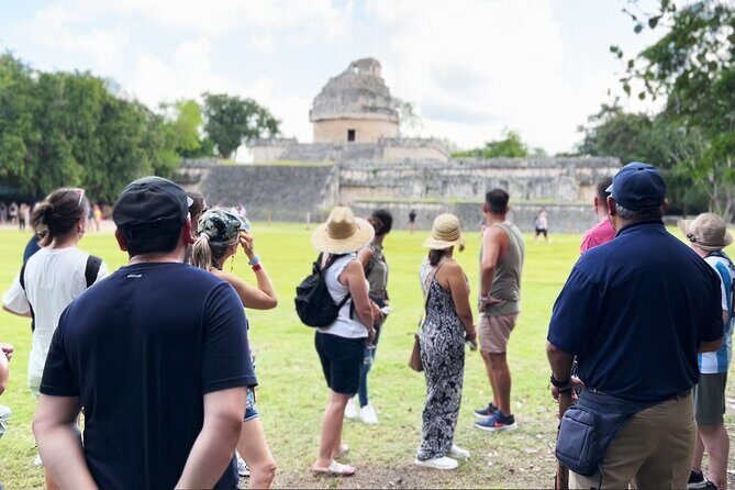 Chichen Itza, Beautiful Cenote and Valladolid All Inclusive Tour - Kaua stop: Maya culture, wristbands, and optional shopping