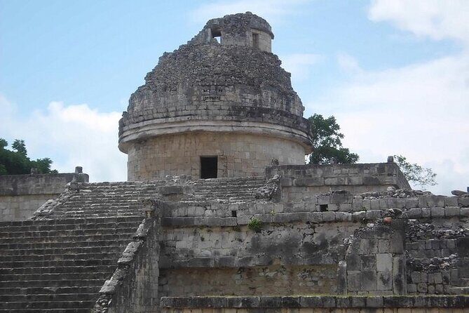 Chichen Itza Deluxe from Cancun to Playa del Carmen - Cenote Ik Kil: your hour of cool water