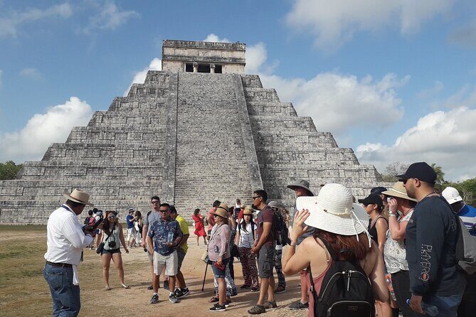 Chichen Itza Early Access All Inclusive: Hotel Pick up & All Fees - Morning start in Cancun: the part that makes early access work