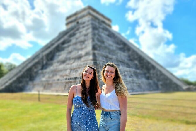 Chichen Itza Early Access All Inclusive: Hotel Pick up & All Fees - Your guided walkthrough: how temples, stairs, and stories connect
