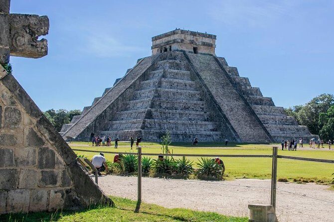 Chichen Itza, Ek Balam, and Hubiku Cenote- Small Group - Stop 3: Ek Balam and the Freedom to Climb