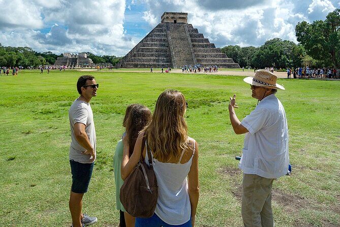 Chichen Itza Private Tour plus Cenote and Valladolid Visit - Cenote Saamal (Selva Maya): Swim Time and How to Prepare