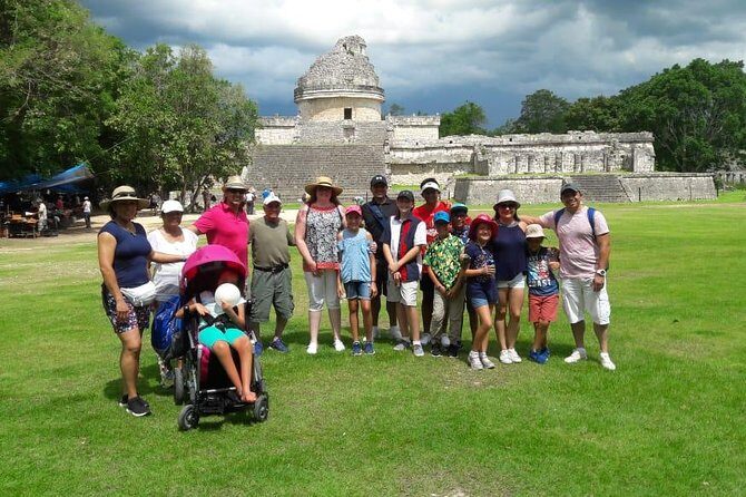 Chichen Itza with Cenote and Valladolid - Lunch and drinks on the bus: included value, plus a couple of caveats