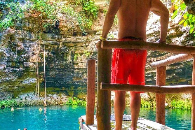 Chichen Itza with Cenote and Valladolid - Shops, ceremonies, and the “shopping energy”
