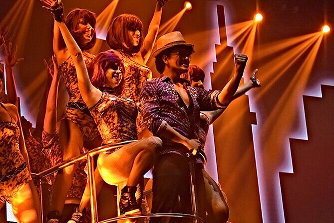 Coco Bongo Cancun Gold Member VIP Night Out by After Dark - 15 free premium drinks and a private waiter: how the bar package works