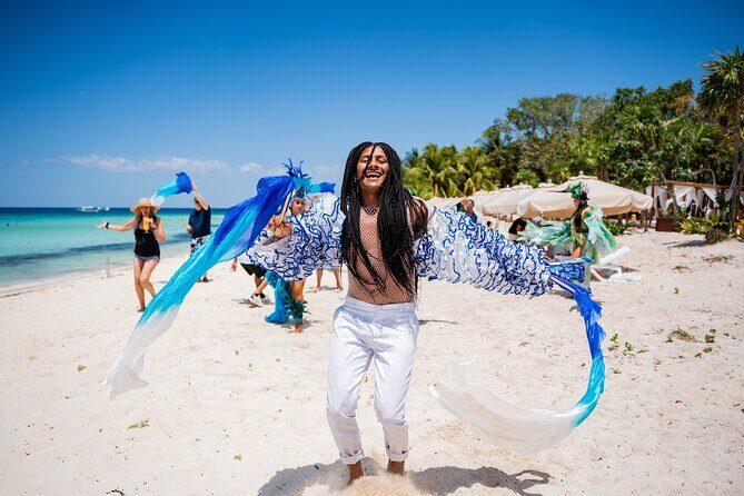 Cozumel: KUZÁ Beach Day, Buffet, Open Bar & Mexican Flavors Class - Stop 2: the shaded Mexican Flavors cooking workshop