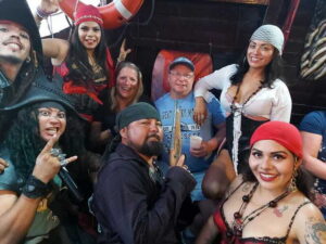 Cozumel: Pirate Ship Cruise with Open Bar, Dinner, and Show - Boarding at the Ferry Pier and the 5:45 PM Timing That Shapes the Night