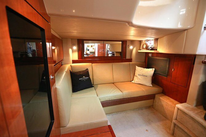 Deluxe Private Boats - 40 ft Sea Ray - The Natural Reserve Swim in the Farther Part of the Island