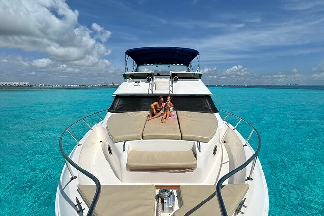 Deluxe Yacht 48FT with FlyBrige Rental in Cancun - Quick hits before you step aboard