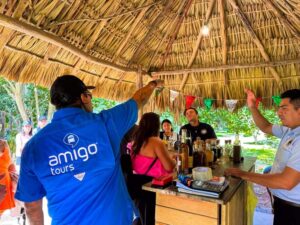 From Cancun: Chichen Itza, Cenote & Valladolid Day Trip - Getting Into Chichén Itzá Early: What You’re Really Paying For