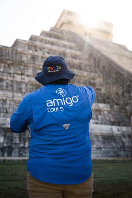 From Merida: Chichen Itza, Izamal & Cenote with Buffet Lunch - Yucatán Buffet Lunch: practical refueling between ruins