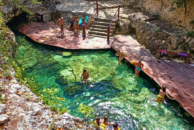 Full Day Tour to Tulum Cenote and Swim with Turtles in Akumal - Group Size and Time Management: The Trade-Off for a Full Circuit