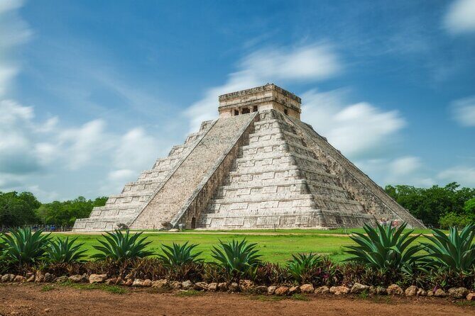Guided Tour to Chichen Itza Cenote and Valladolid - Shared Transport Reality: Pickup Timing, Waiting, and Bus Comfort