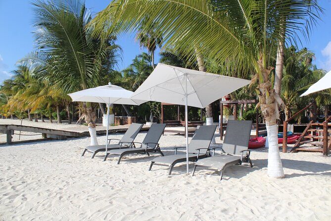 Isla Mujeres Day Tour with Catamaran, Snorkeling & Beach Club - Lunch at Playa Club Isla Mujeres: Good Fuel, Not a Fine-Dining Fantasy