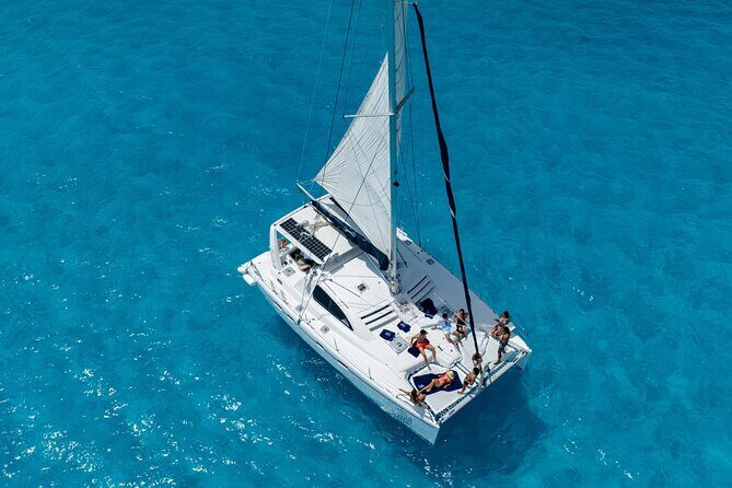 Isla Mujeres Day Tour with Catamaran, Snorkeling & Beach Club - Isla Mujeres Free Time: Playa Norte and the Downtown Reality Check