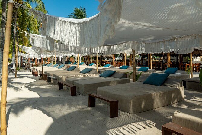 Isla Mujeres Platinum by Albatros Catamarans - AMAZONA Beach Club at Isla Mujeres: lunch, beds, and a DJ soundtrack