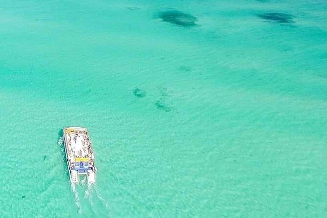 Isla Mujeres Unlimited! Fun & Party with transportation - Getting Picked Up in Playa del Carmen and Nearby Areas