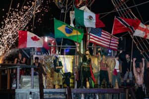 Jolly Roger Pirate Show and Dinner in Cancun - The pirate show: comedy, stunts, and the “Captain Black Jack” factor
