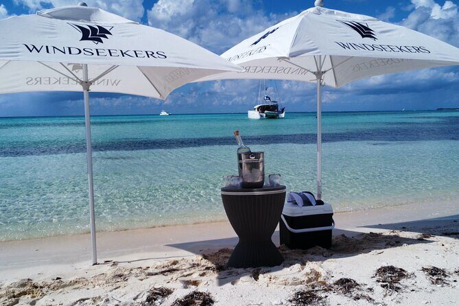 Lagoon 39ft Private Catamaran 5hr - El Cielo Full Experience - Lunch, Snacks, and Top-Shelf Drinks That Actually Hold Up