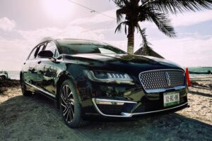 Lincoln Strecth Limousine with Wi Fi on board - How the meet-and-greet works after you clear Cancun immigration