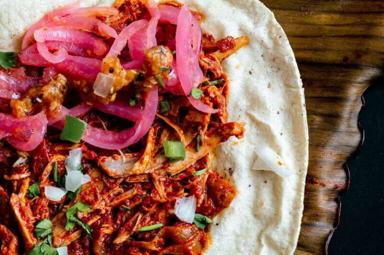 Mérida: 3-Hour Walking Food Tour - Gorditas and poc chuc: your first Yucatecan hits