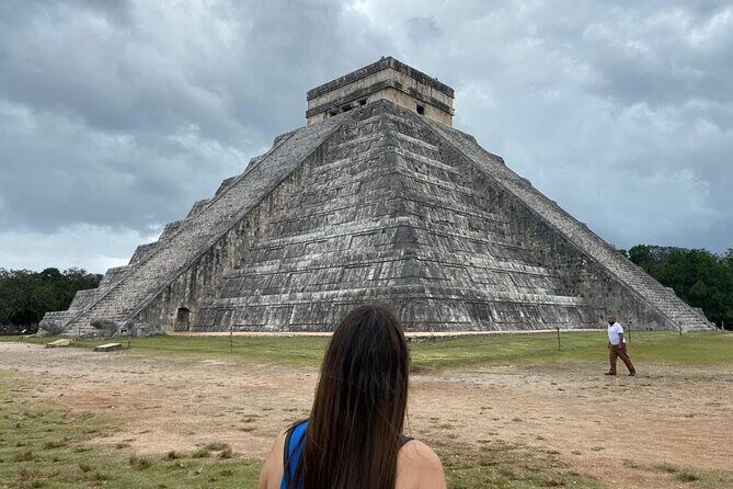 Merida : Chichen Itza, Izamal and Cenote with lunch and pick up - Chichén Itzá at the Right Time: Guided Stories and Two Hours of Seeing