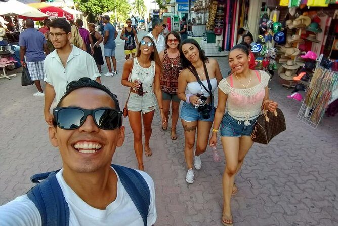 Playa del Carmen Walking Food Tour - Street art and history: why it matters on a food tour