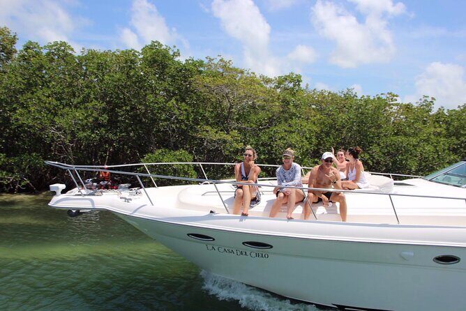 Private 50FT Yacht Rental in Cancún P8 - Meeting point at Calle Sunset Marina (and how to get there smoothly)